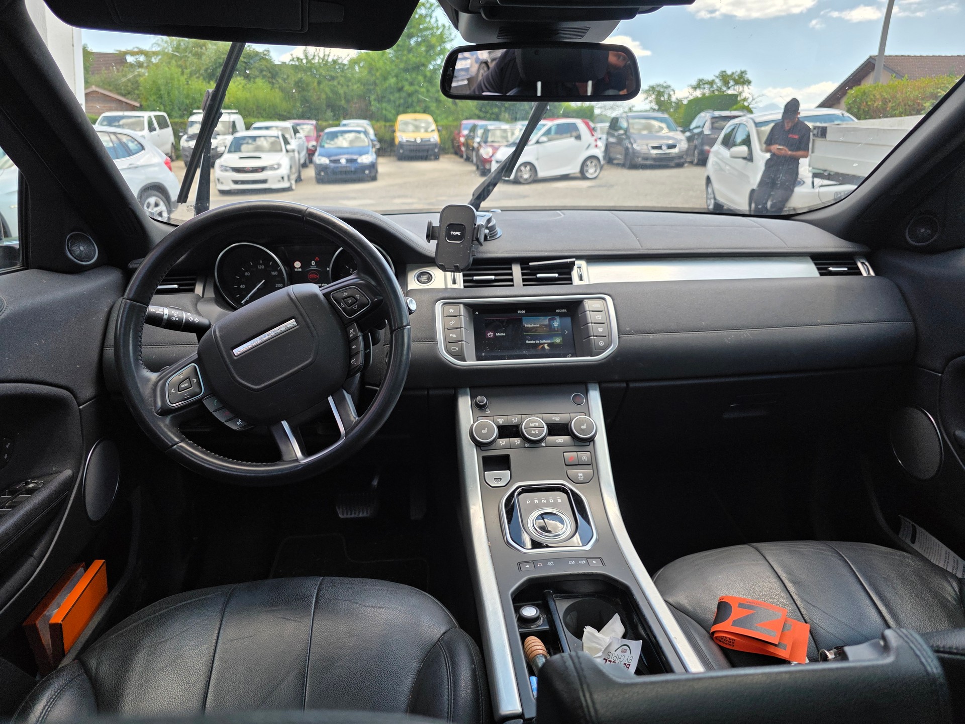 LAND ROVER Range Rover Evoque 2.0 TD4 Pure AT9-image-6