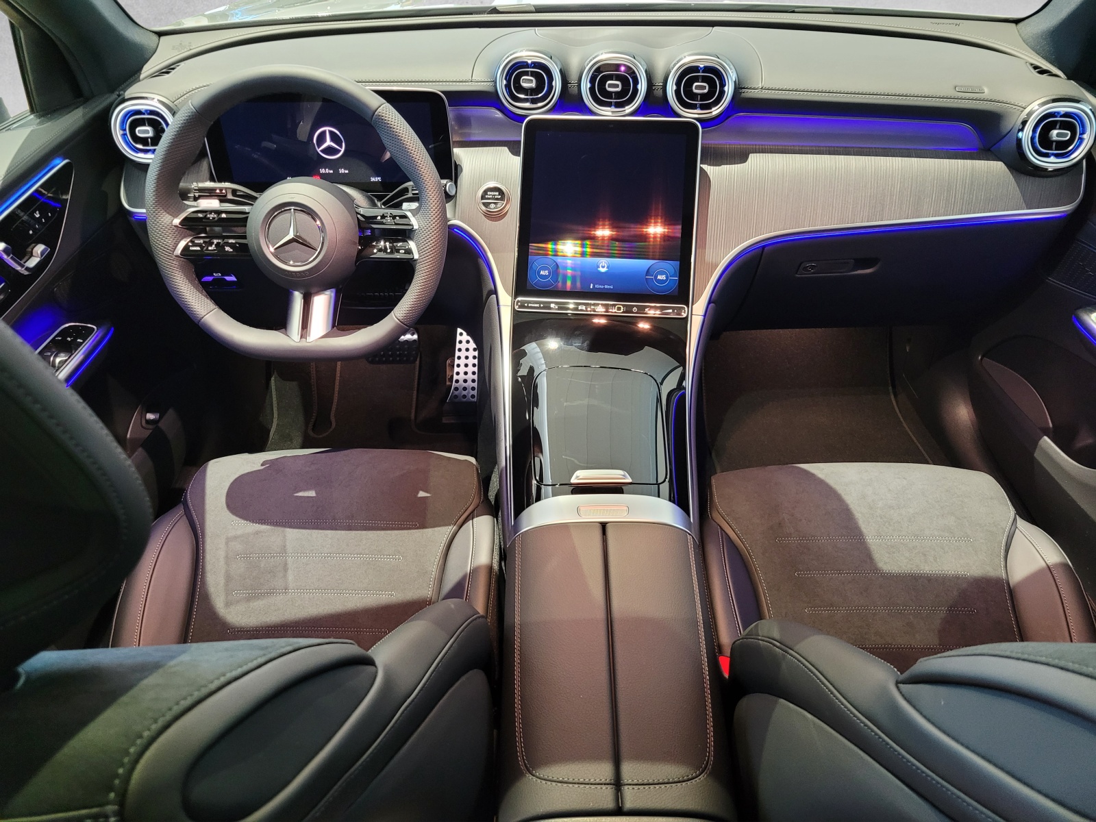 MERCEDES-BENZ GLC 220 d AMG Line 4M Coupé C254-image-14