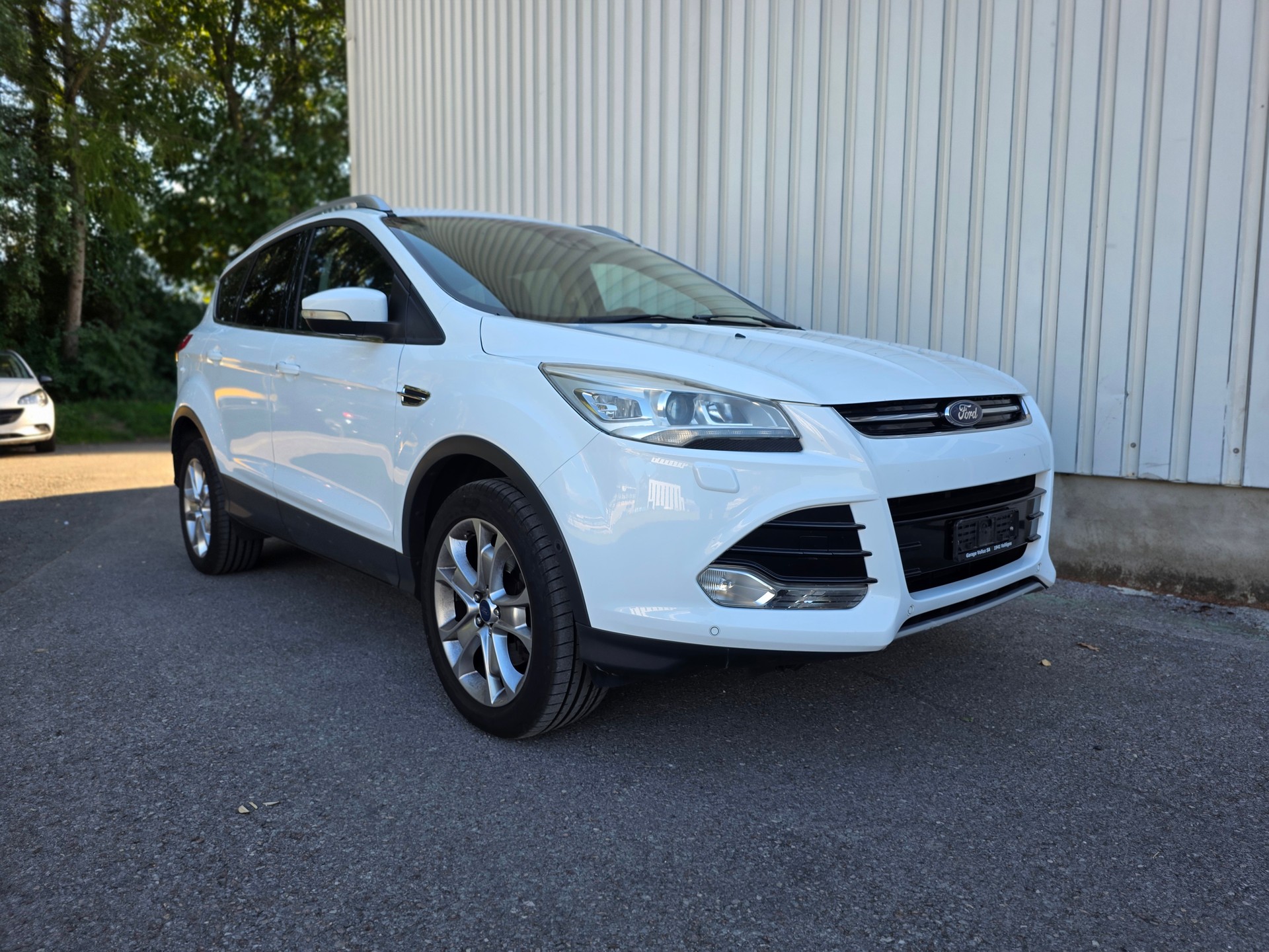 FORD Kuga 1.6 SCTi Titanium 4WD Automatic-image-1