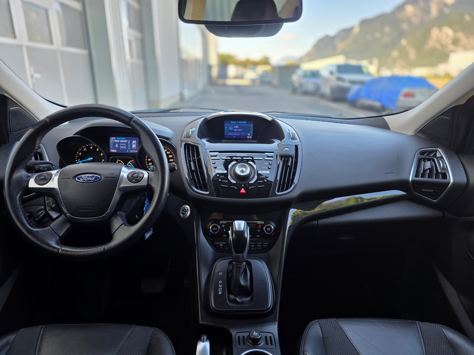 FORD Kuga 1.6 SCTi Titanium 4WD Automatic-image-2