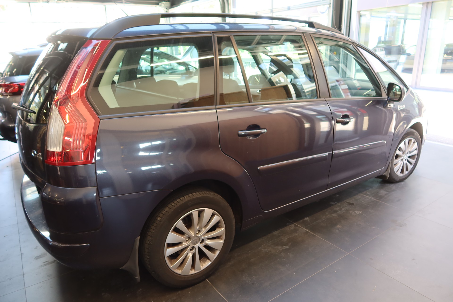 CITROEN Gr.C4 Picasso 1.6 HDI Dyn-image-3