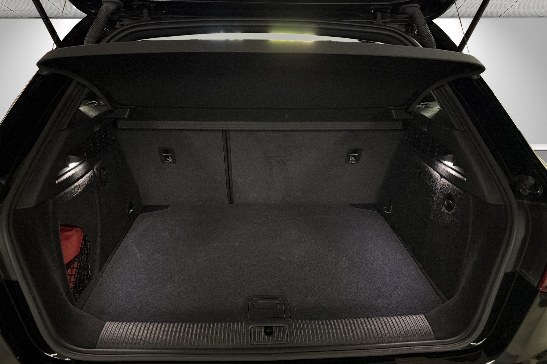 AUDI RS3 Sportback 2.5 TSI quattro S-tronic-image-17