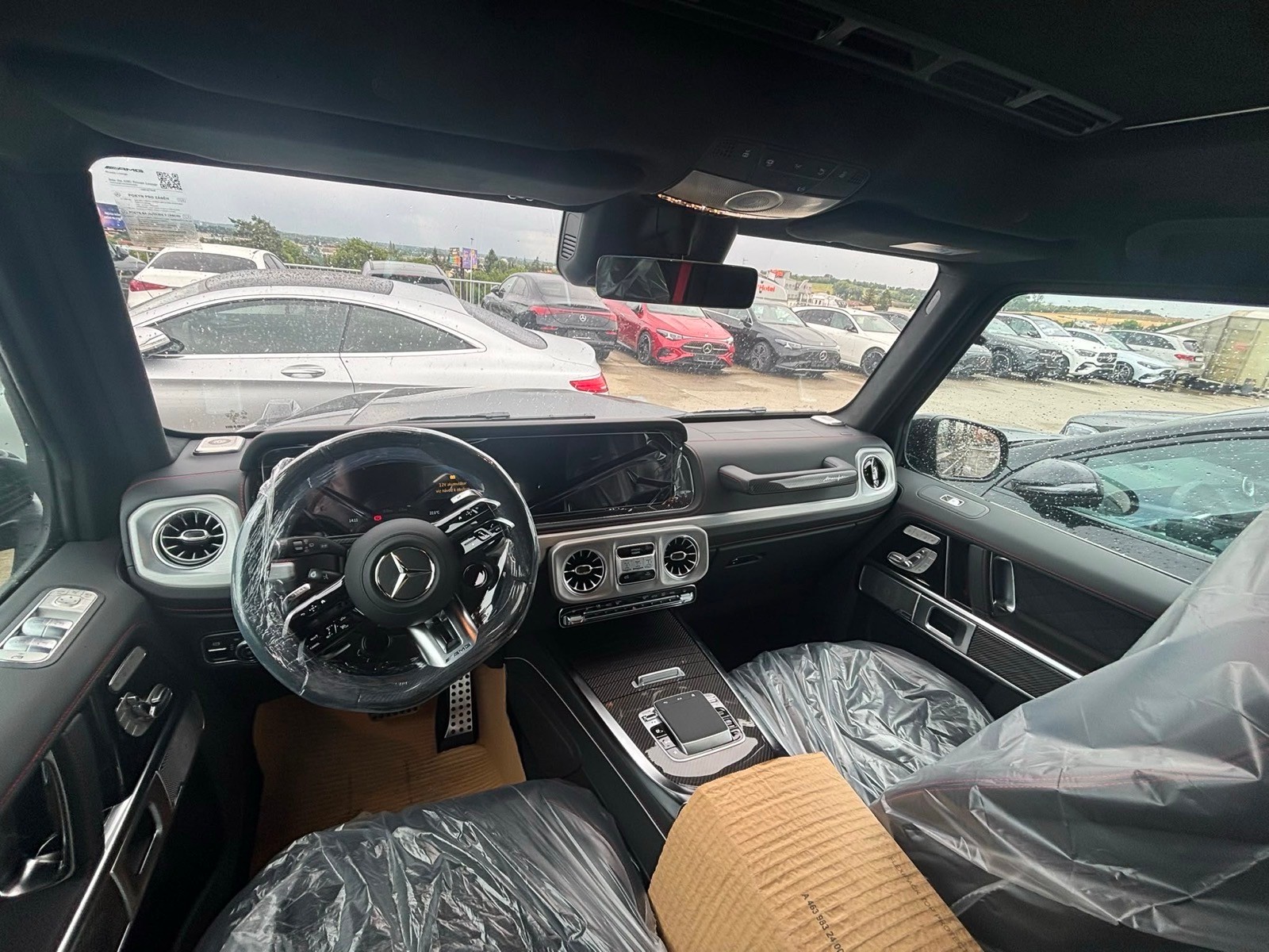 MERCEDES-BENZ G 63 AMG-image-4