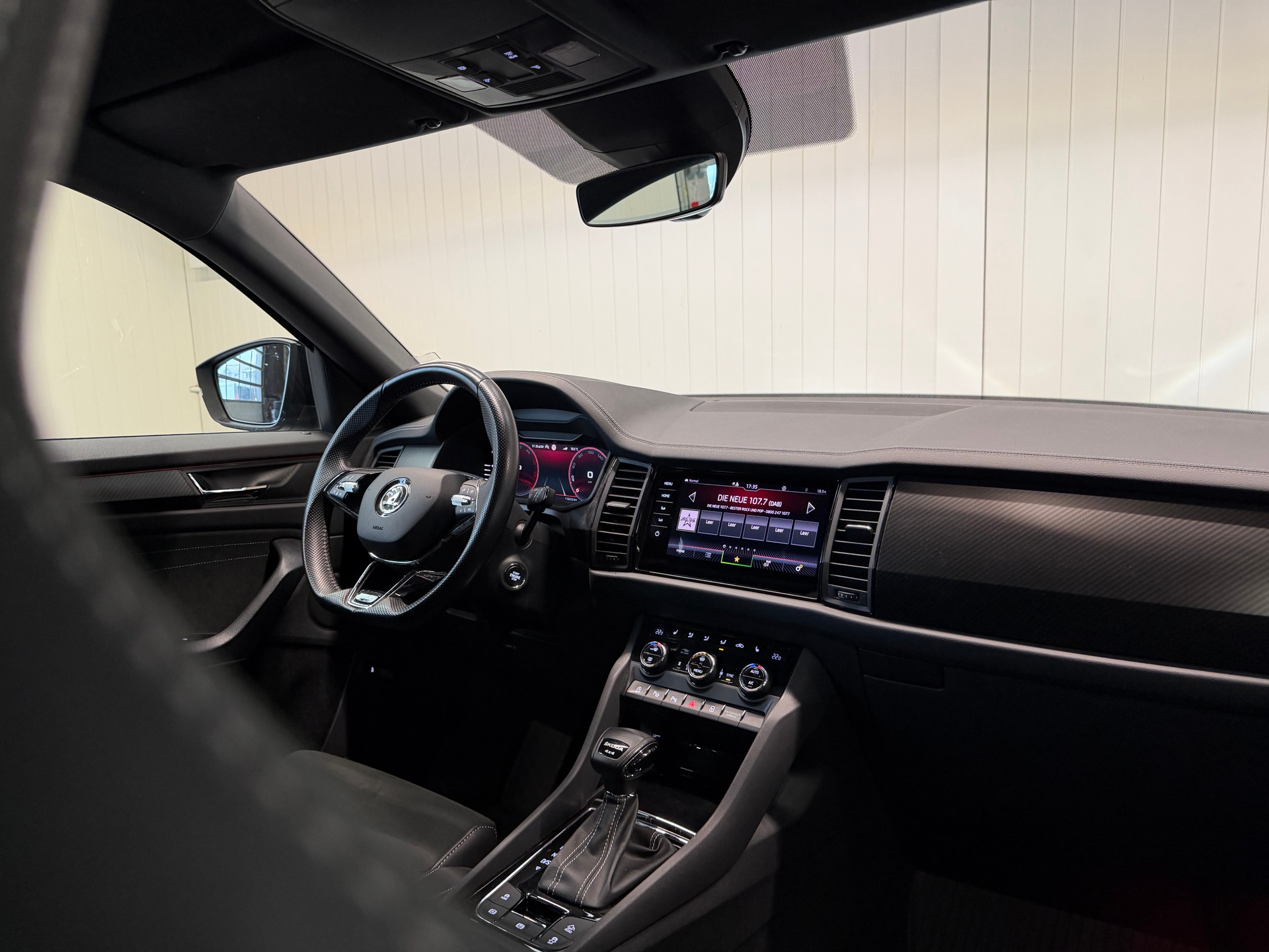 SKODA Kodiaq 2.0 TDI CR SportLine 4x4 DSG frisch ab MFK & Service-image-10