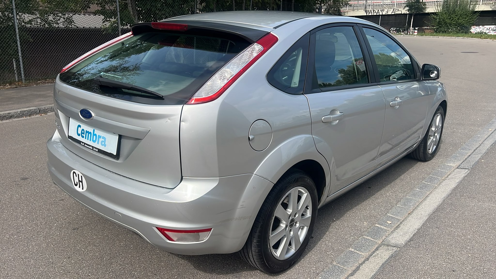 FORD Focus 2.0i Carving Automatic-image-5