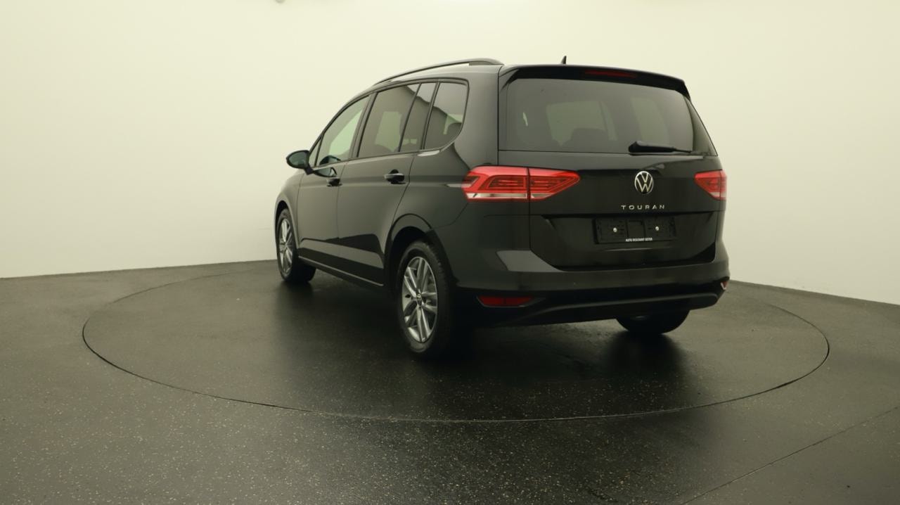 VW Touran 1.5 TSI EVO Limited-image-3