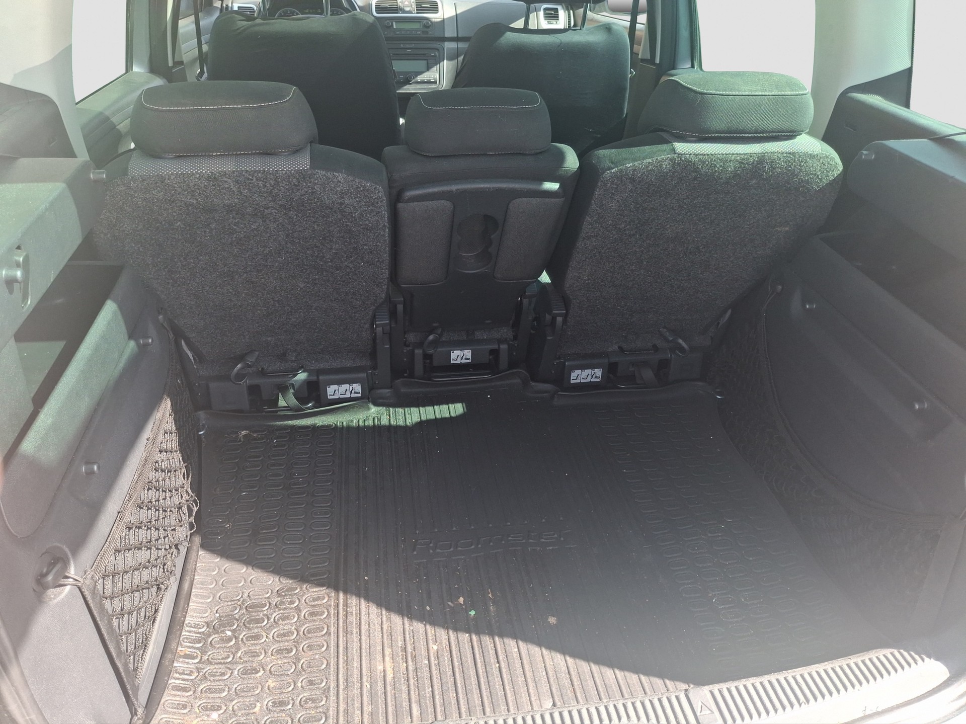 SKODA Roomster 1.6 Cooly-image-4