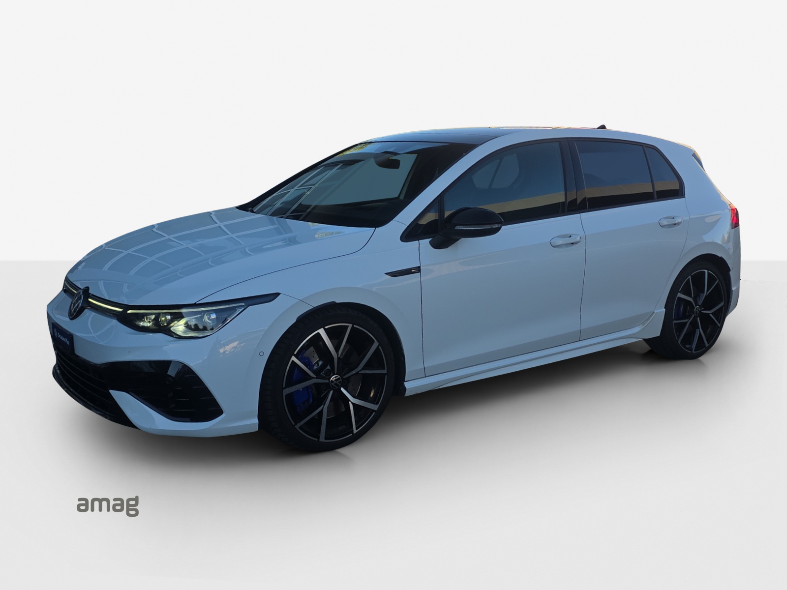 VW Golf 2.0 TSI R DSG 4Motion-image-0