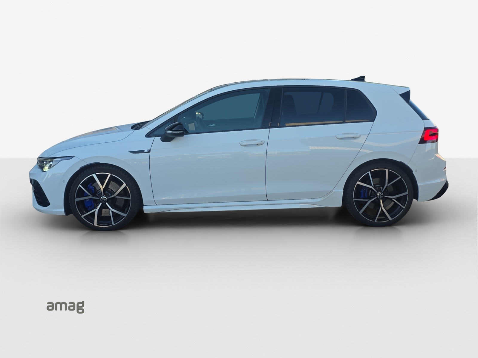 VW Golf 2.0 TSI R DSG 4Motion-image-1