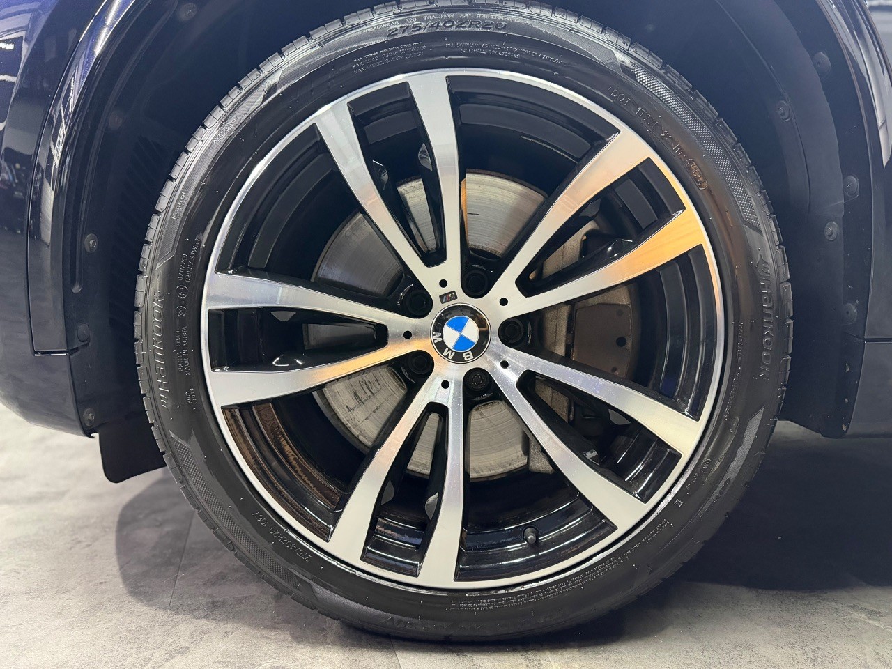 BMW X5 xDrive M50d Steptronic M-Paket | Panorama Dach | Harman/Kardon | Head-Up | 360° Kamera-image-12