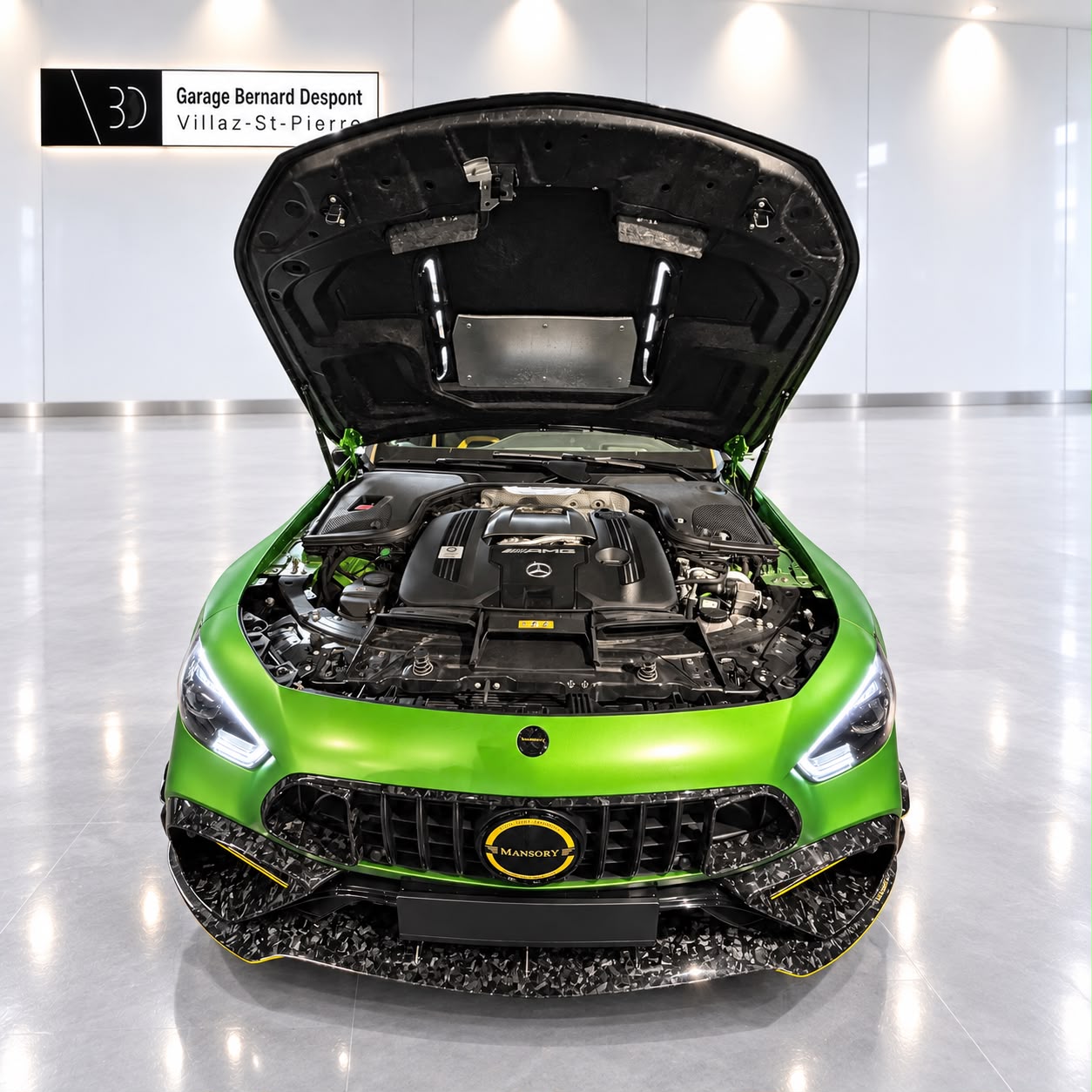 MERCEDES-BENZ AMG GT 4 63 S 4Matic+ E Performance AMG MANSORY 880 PS 1of1-image-5