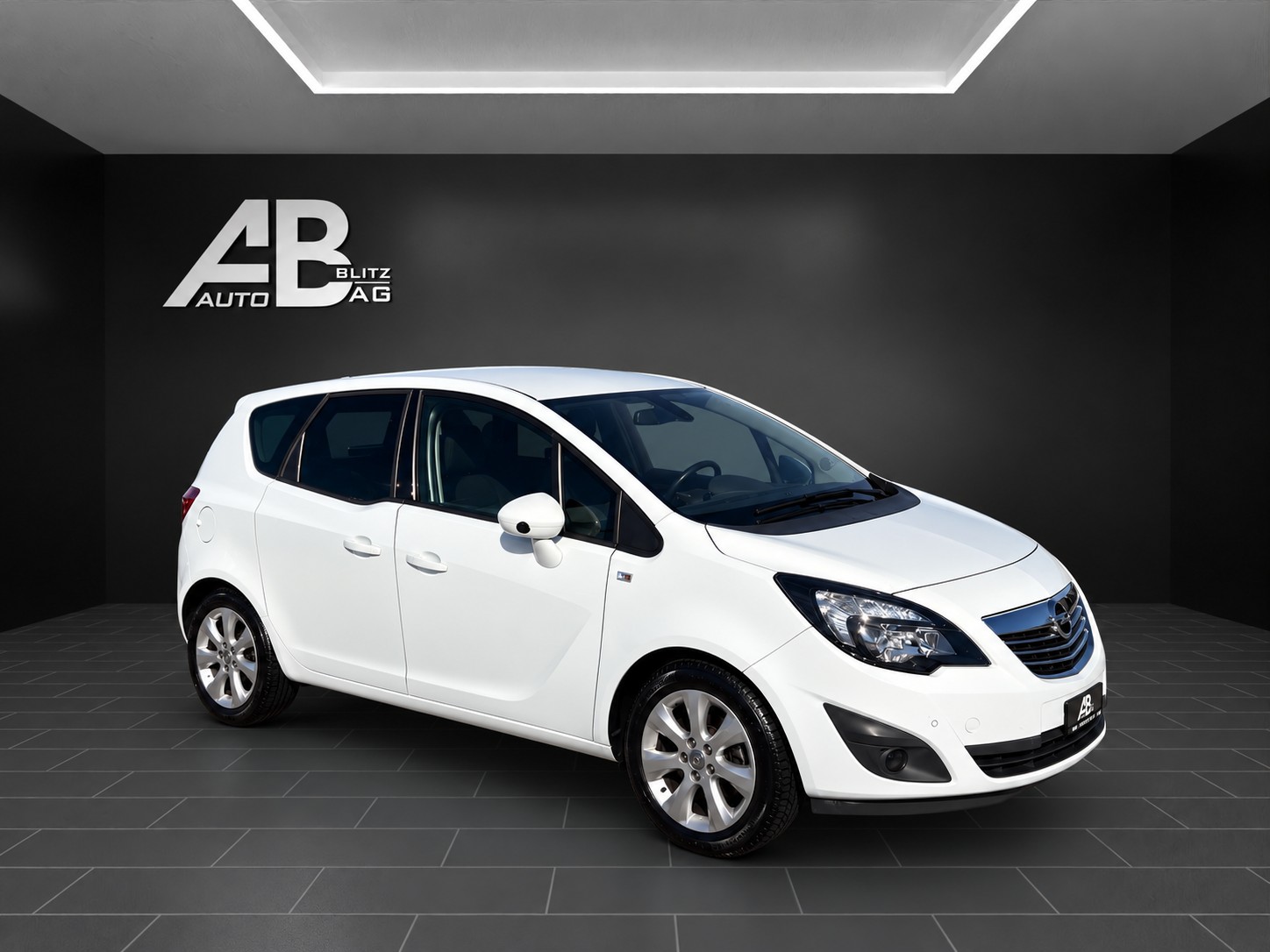 OPEL Meriva 1.4 Turbo Cosmo mit 140 PS-image-5