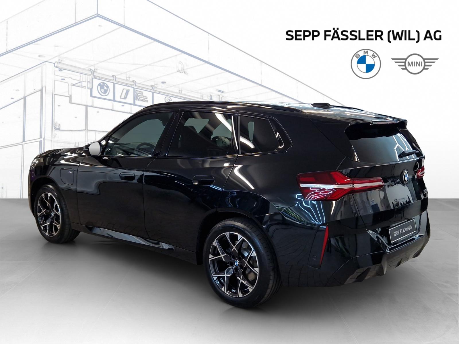 BMW X3 30e xDrive M Sport-showroom-element-2