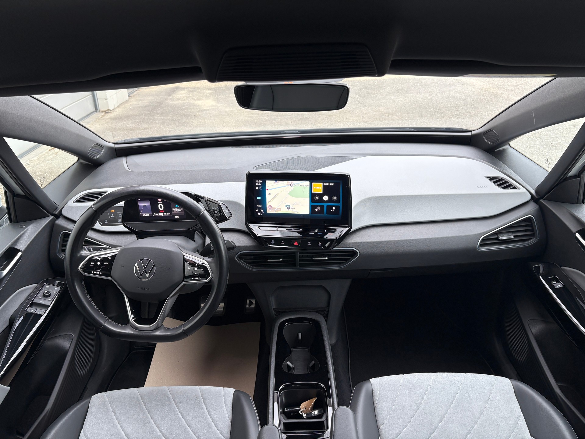 VW ID.3 Pro S 77 kWh 75 Edition-image-8
