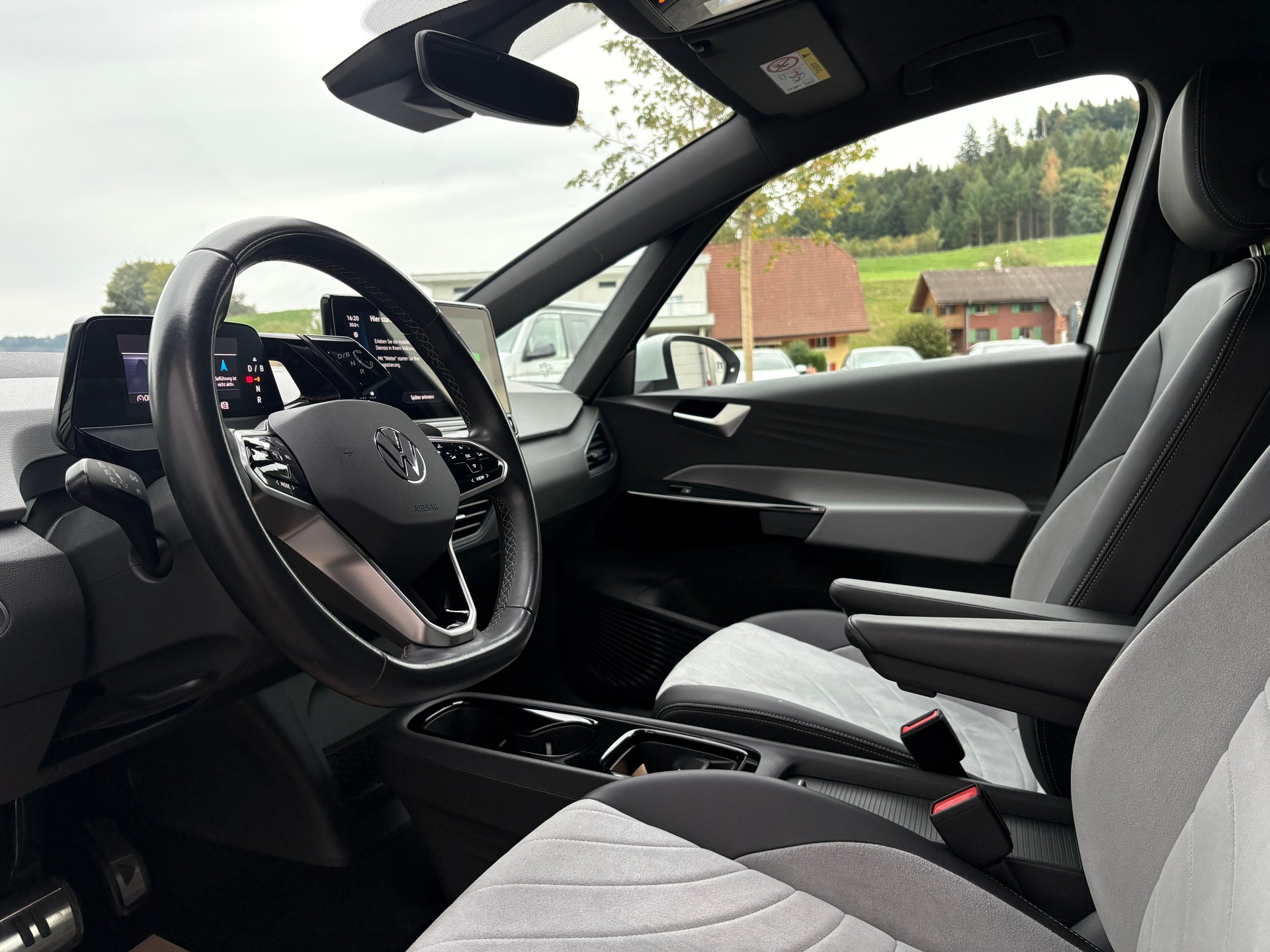 VW ID.3 Pro S 77 kWh 75 Edition-image-6