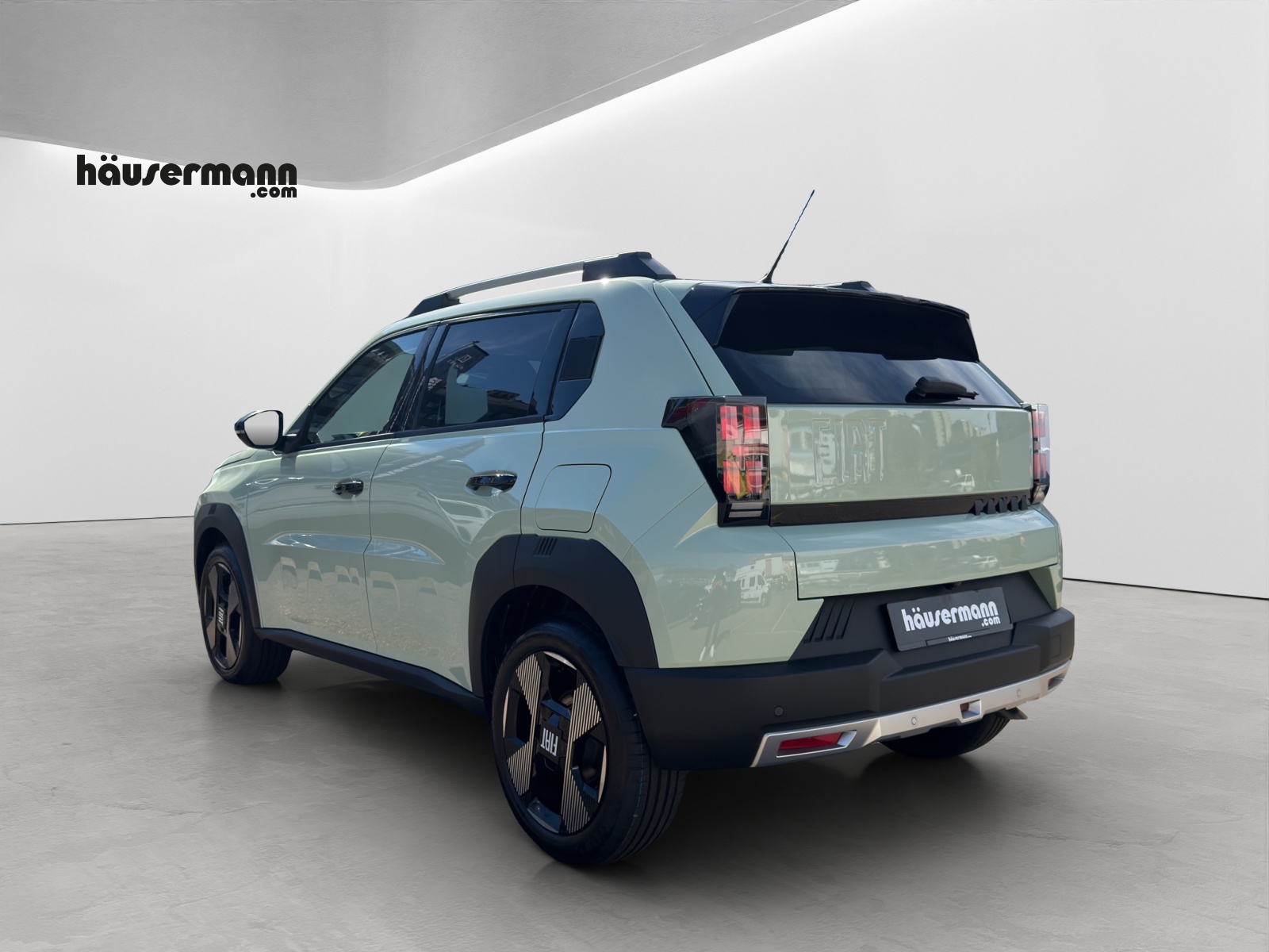 FIAT Grande Panda 1.2 Hybrid La Prima-showroom-element-2