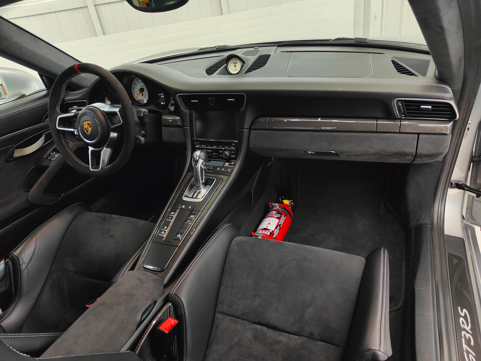 PORSCHE 911 GT3 RS PDK-image-11