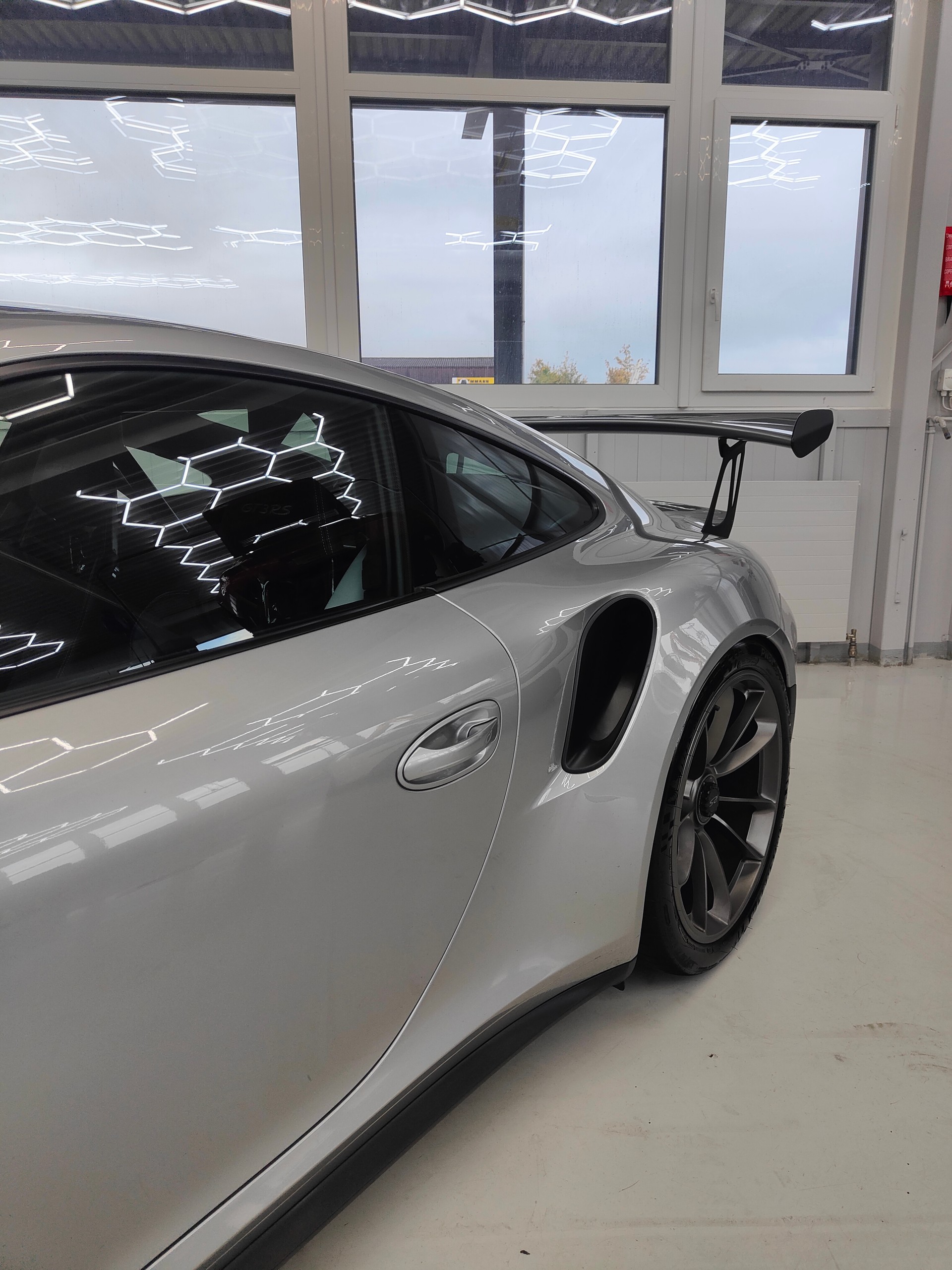 PORSCHE 911 GT3 RS PDK-image-7
