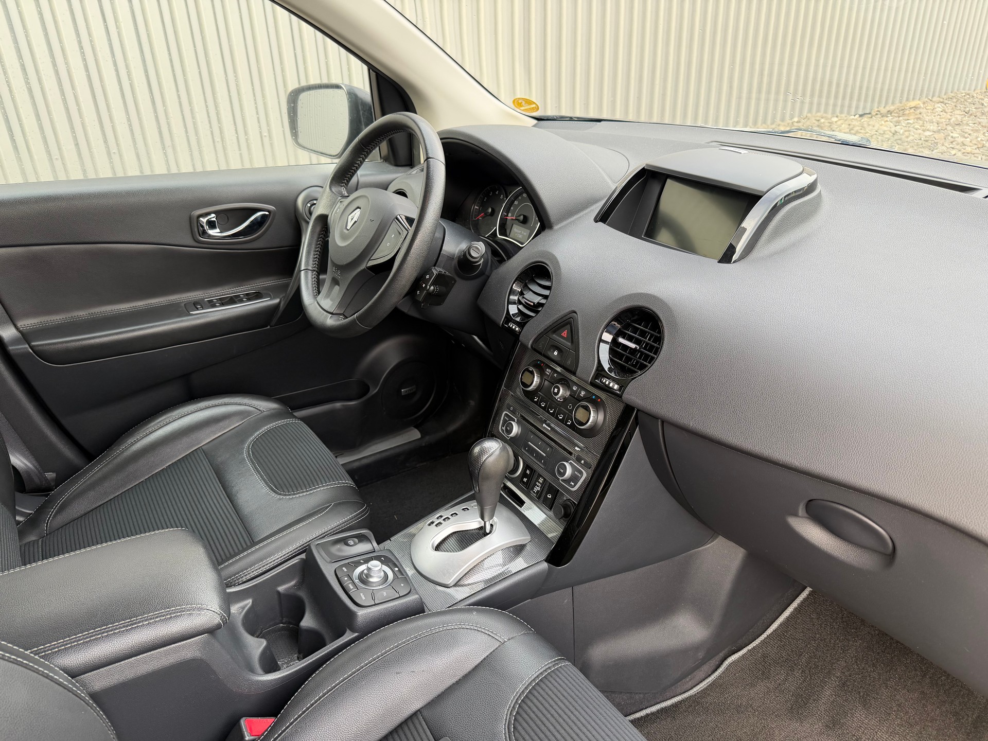 RENAULT Koleos 2.0 dCi Exception 4x4 Automatic-image-19