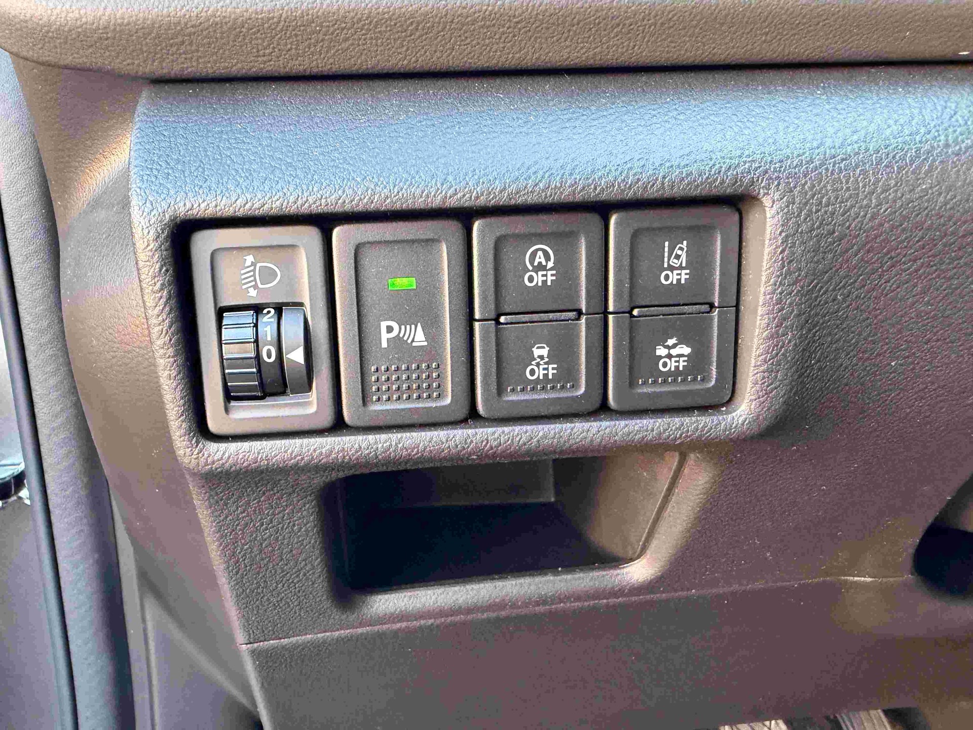 SUZUKI S-Cross 1.4 T Compact+ Hybrid 4x4-image-17