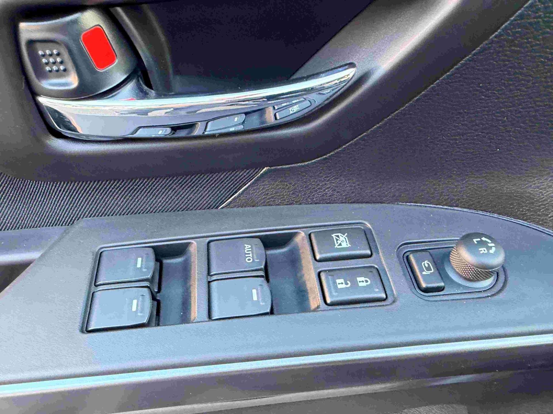 SUZUKI S-Cross 1.4 T Compact+ Hybrid 4x4-image-21
