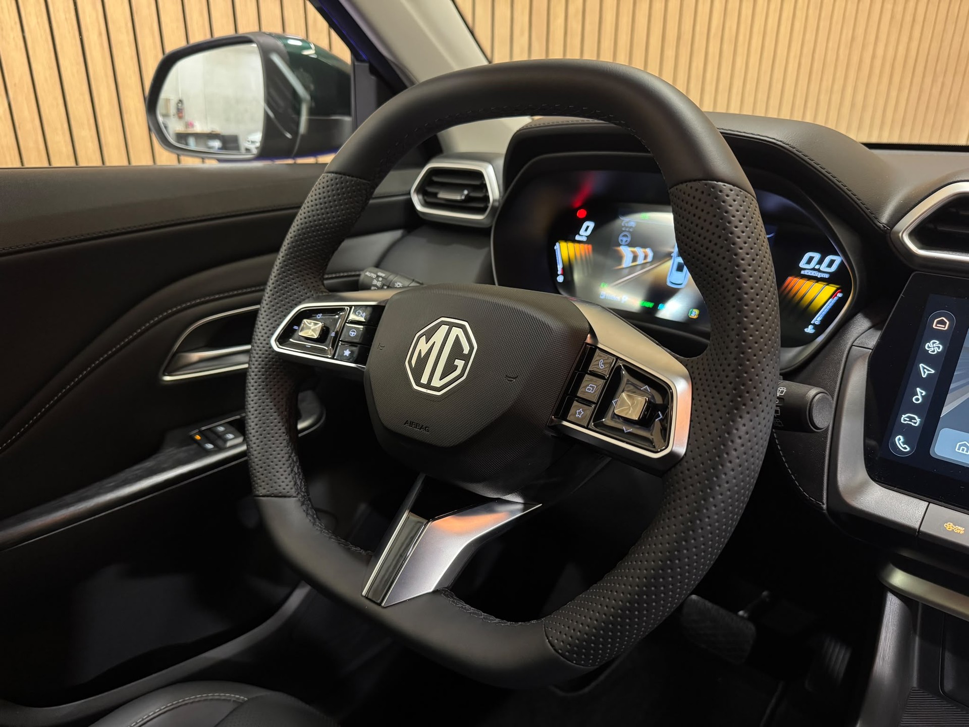 MG ZS 1.5 HEV LuxuryVoll Hybrid Luxury-image-10