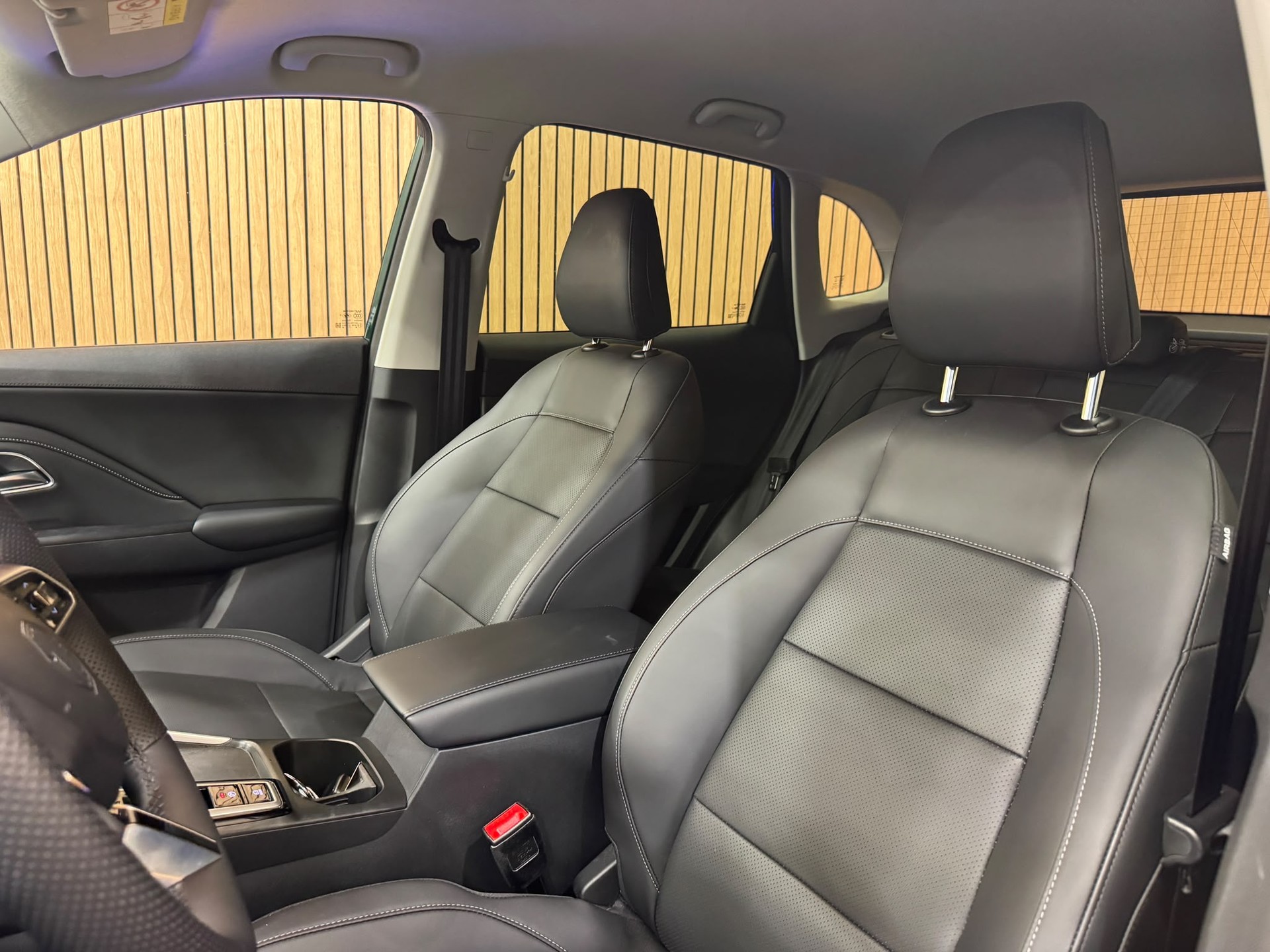 MG ZS 1.5 HEV LuxuryVoll Hybrid Luxury-image-17