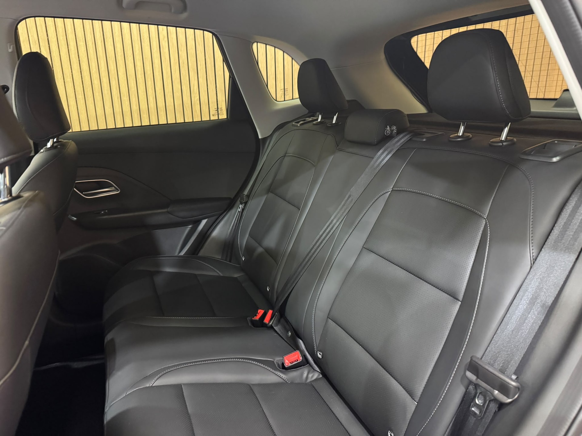 MG ZS 1.5 HEV LuxuryVoll Hybrid Luxury-image-19