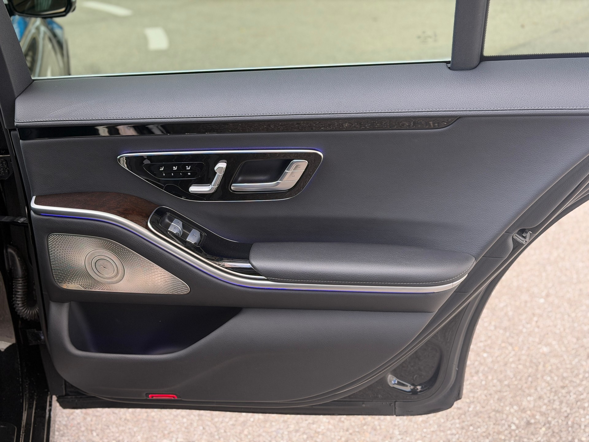 MERCEDES-BENZ S 350 d L 4Matic Business Class 9G-Tronic-image-24