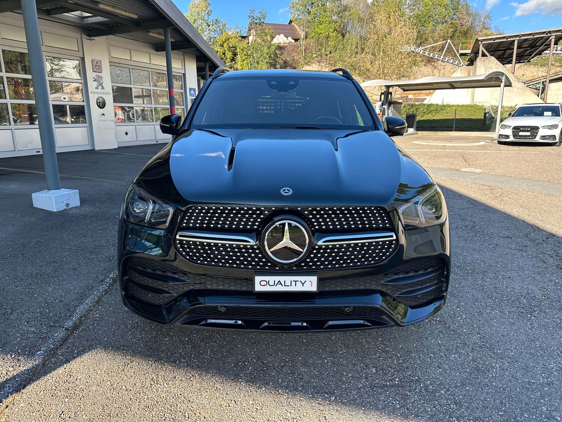 MERCEDES-BENZ GLE 350 de 4Matic AMG Line 9G-Tronic-showroom-element-1