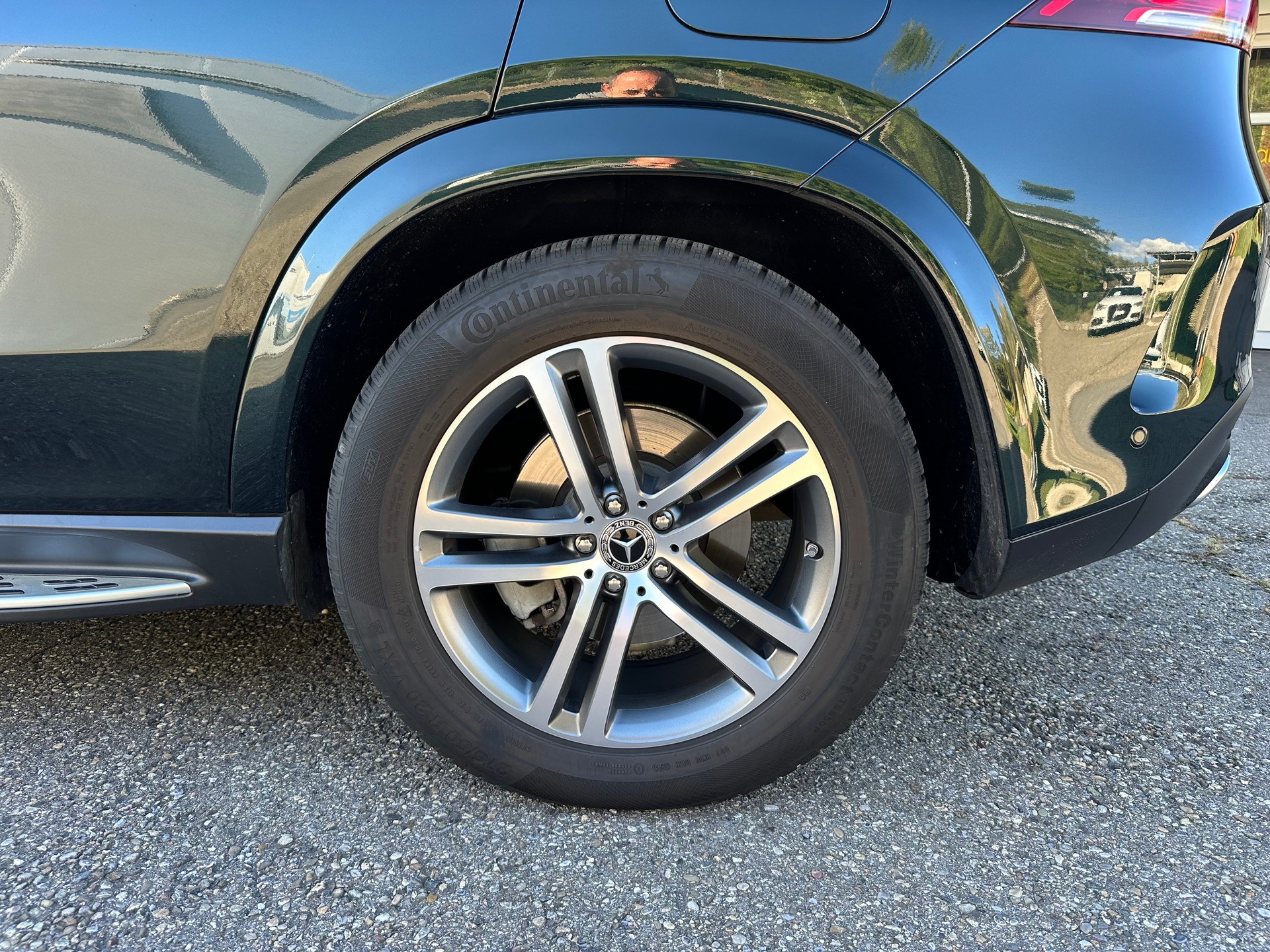 MERCEDES-BENZ GLE 350 de 4Matic AMG Line 9G-Tronic-showroom-element-3