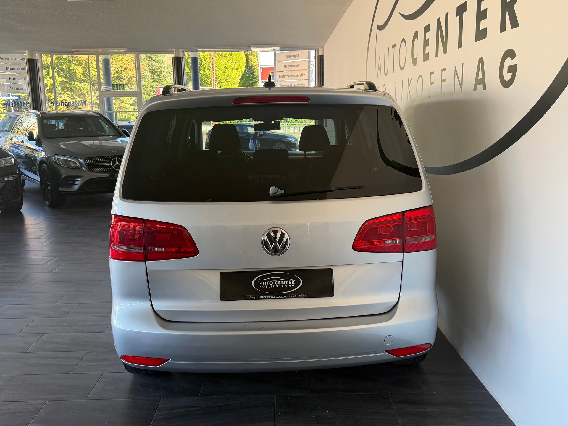 VW Touran 1.4 TSI Trendline DSG-image-8