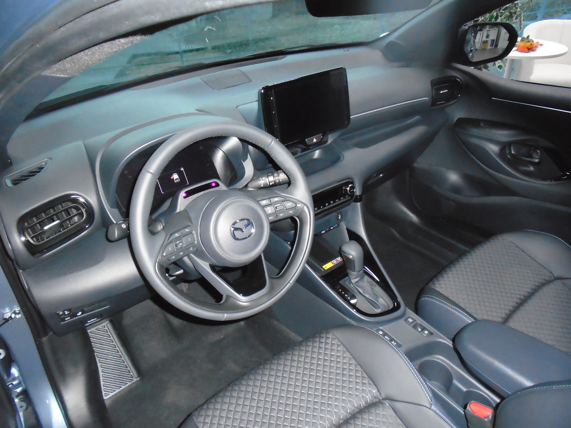 MAZDA 2 Hybrid Homura-image-4