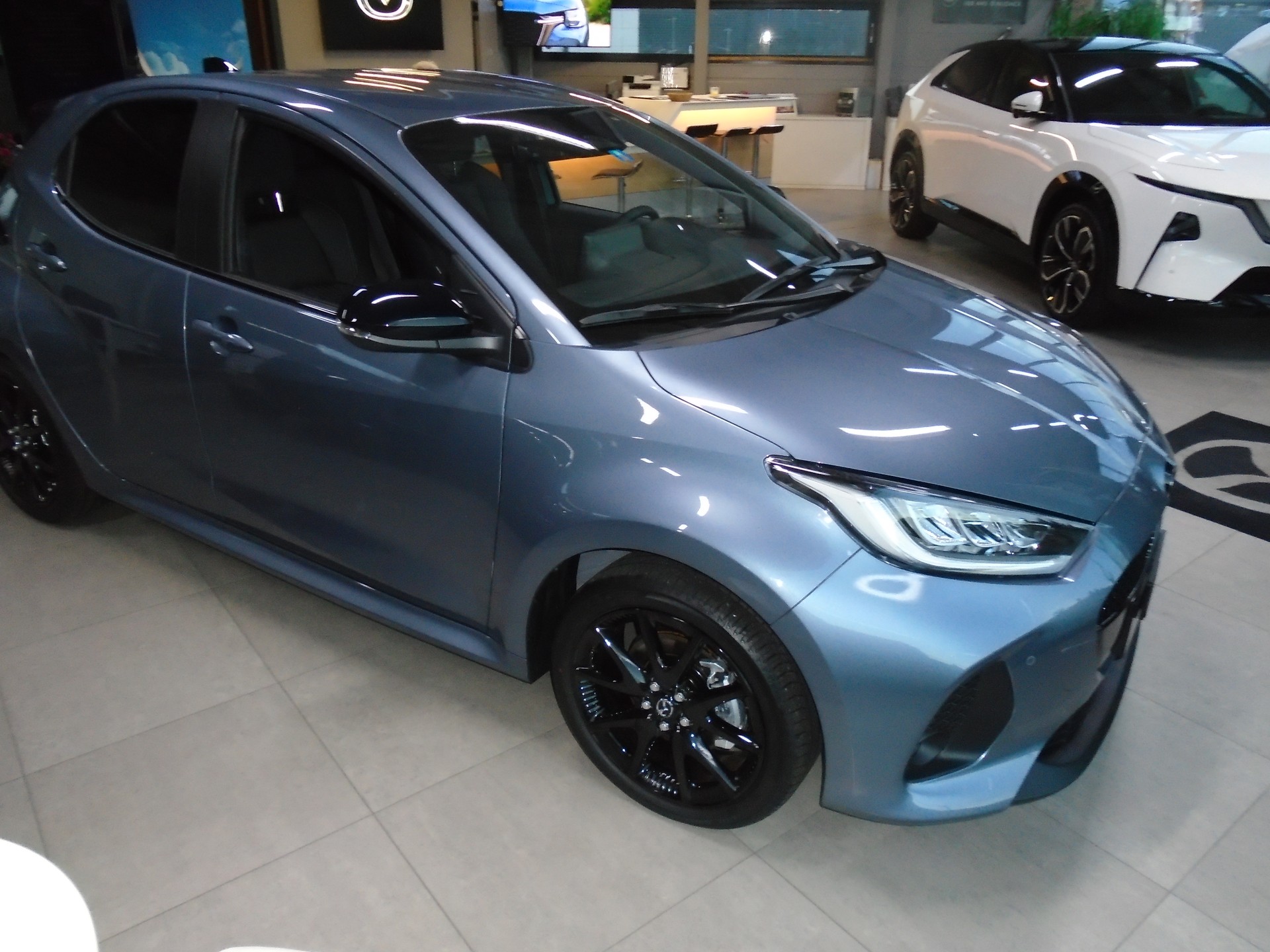 MAZDA 2 Hybrid Homura-image-2