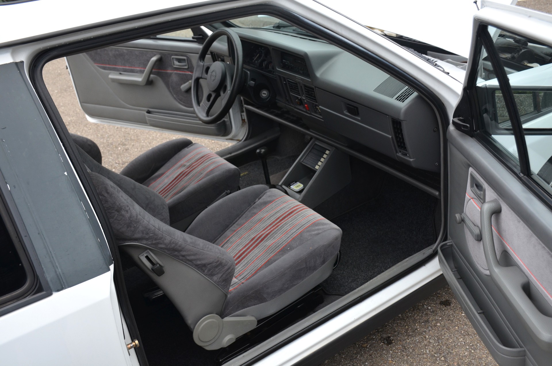 OPEL GSI-image-15