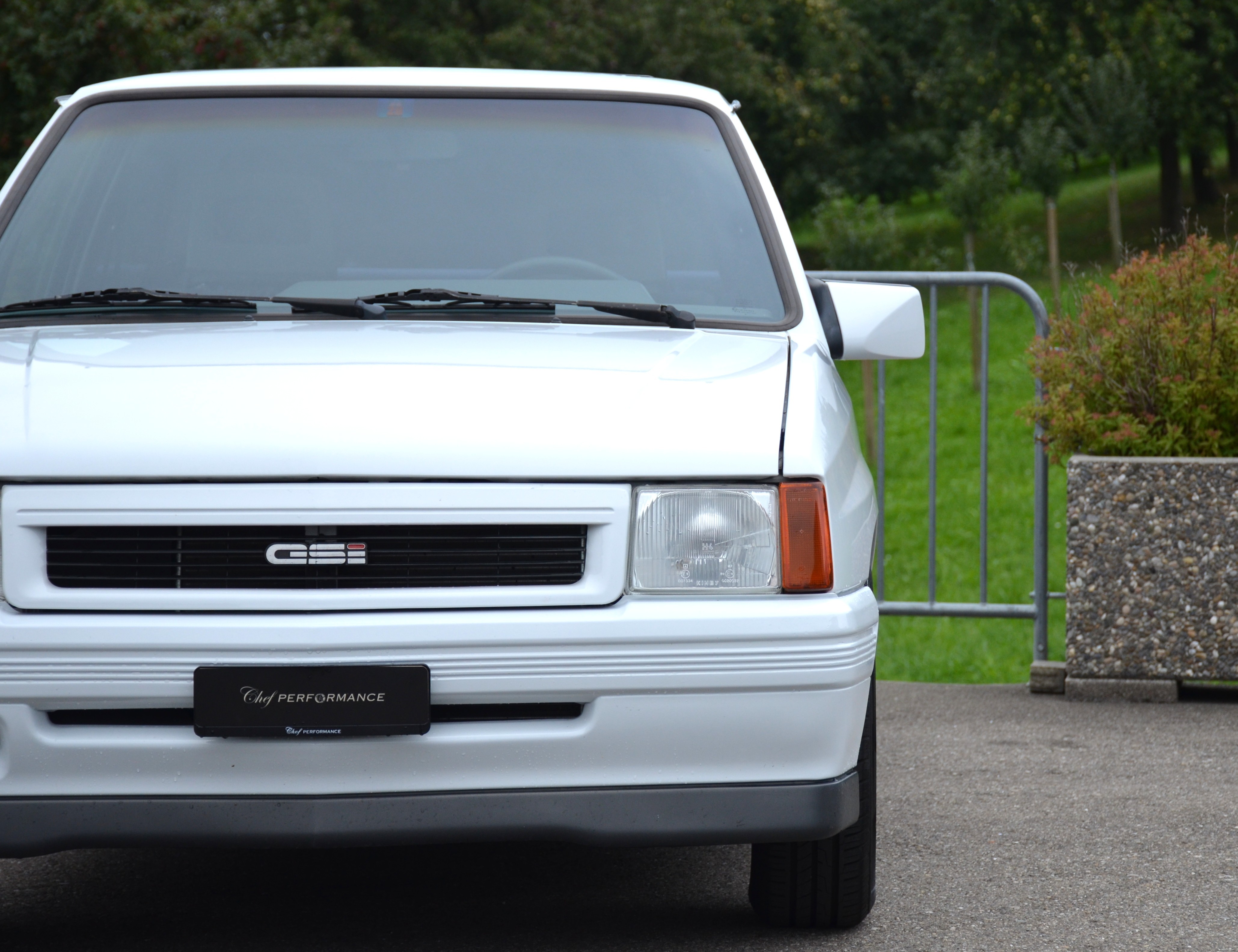 Car photo