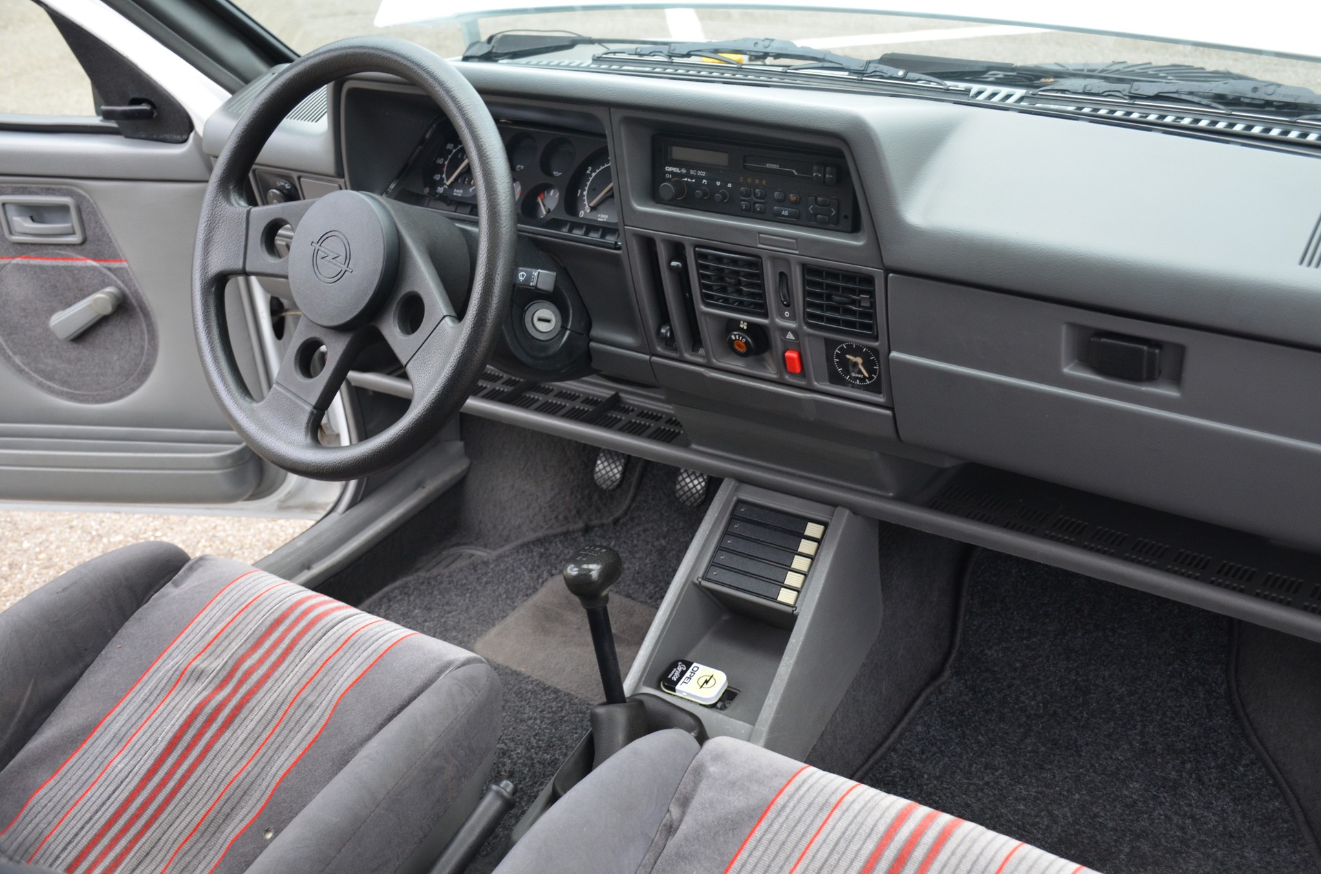 OPEL GSI-image-17