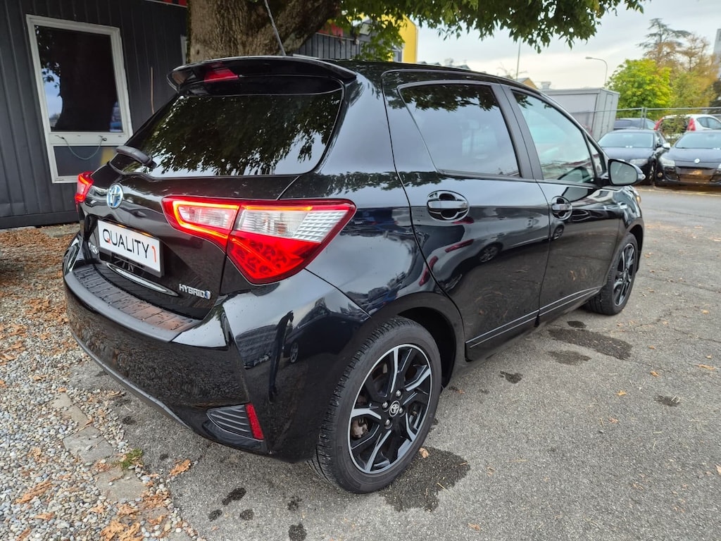 TOYOTA Yaris 1.5 VVT-i Hybrid Trend e-CVT-image-5