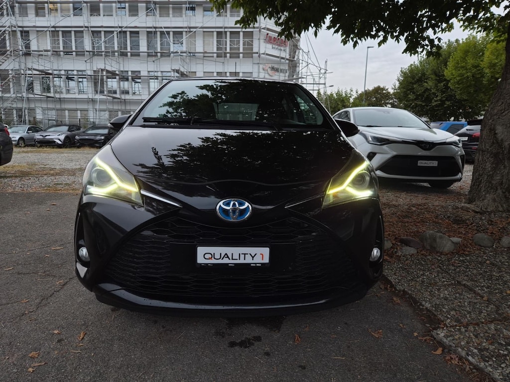 TOYOTA Yaris 1.5 VVT-i Hybrid Trend e-CVT-image-1