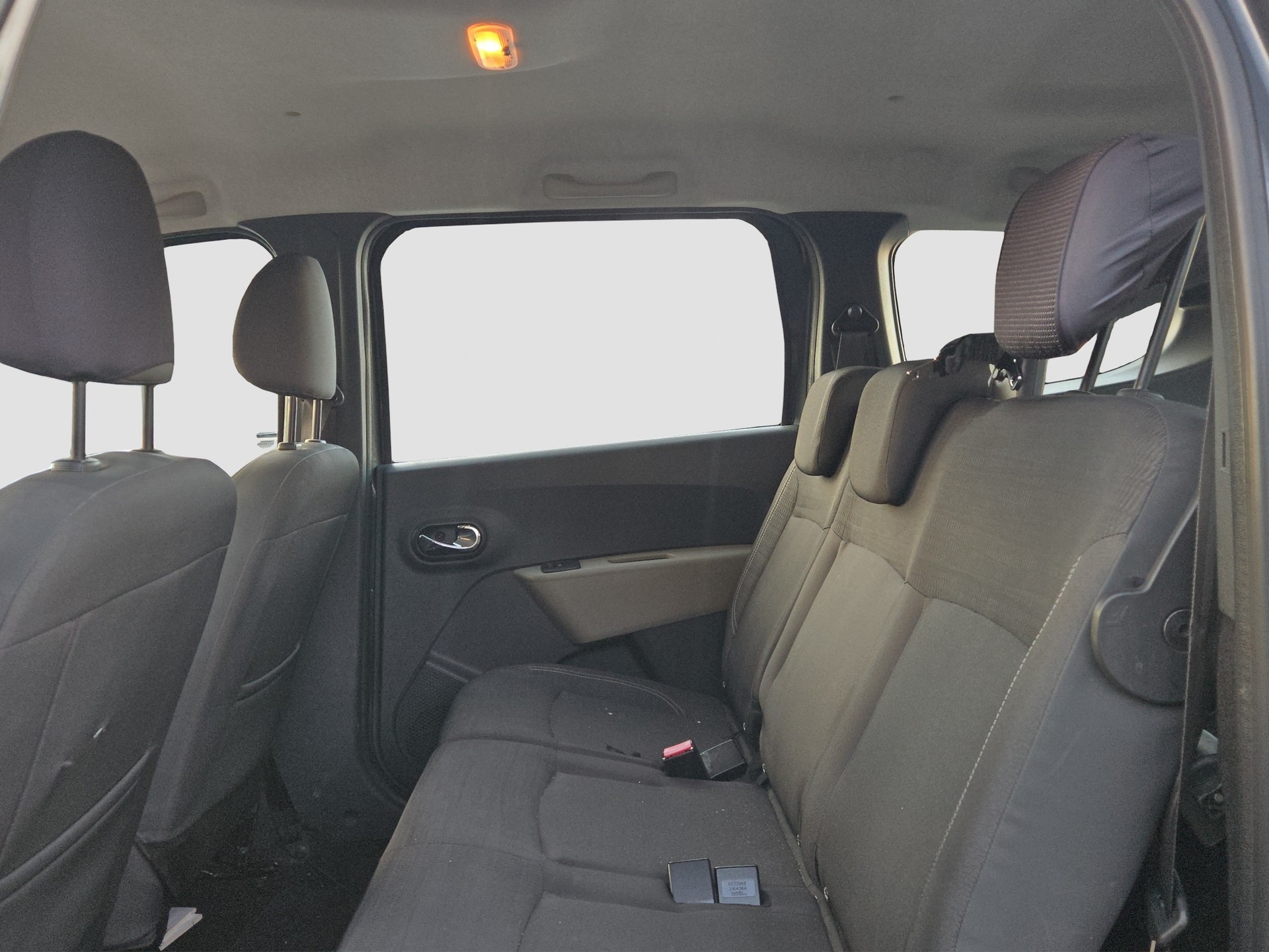 DACIA Lodgy 1.5 dCi Lauréate 7PL-image-9