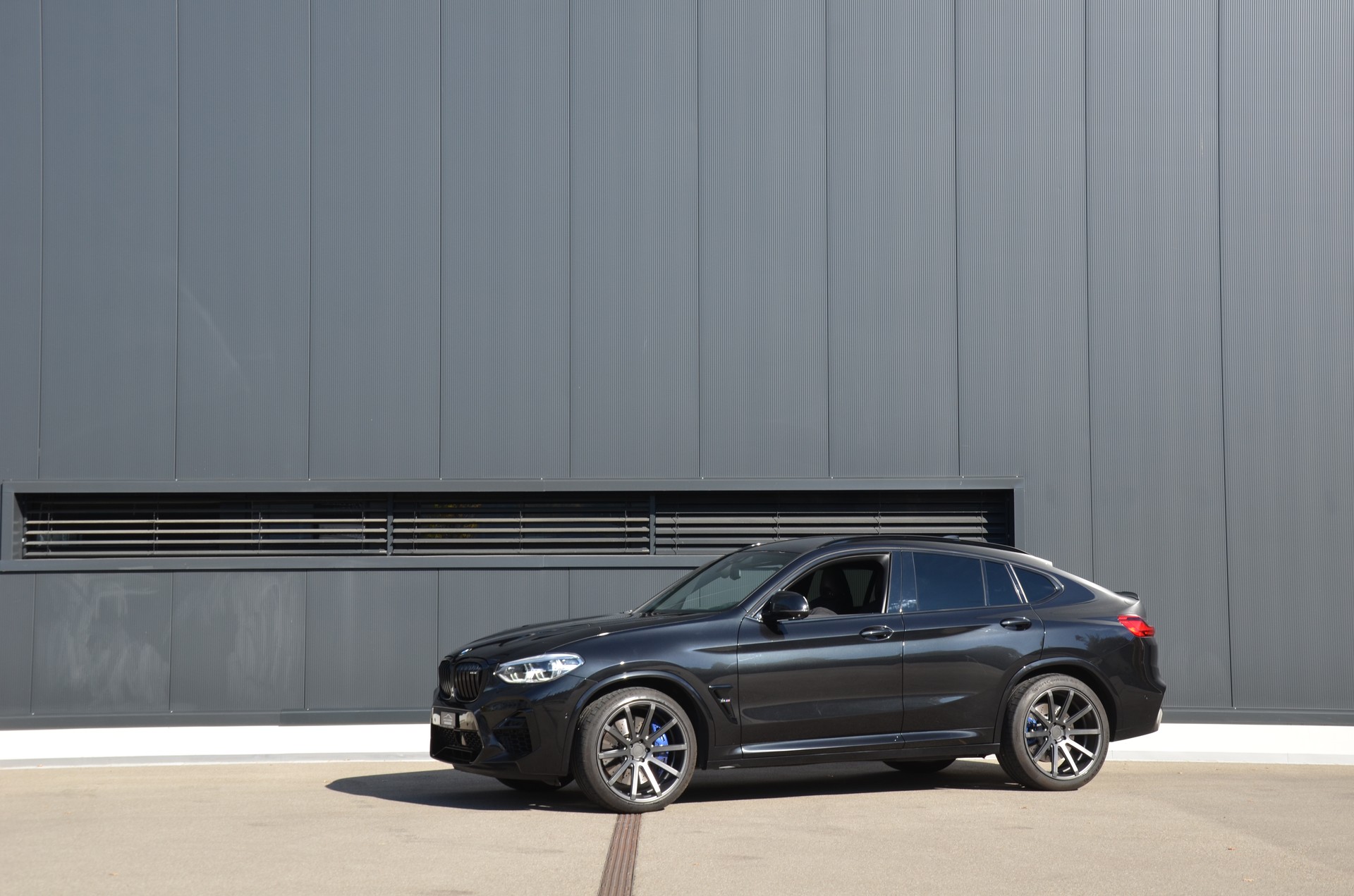 BMW X4M xDrive M Competition Steptronic-showroom-element-1