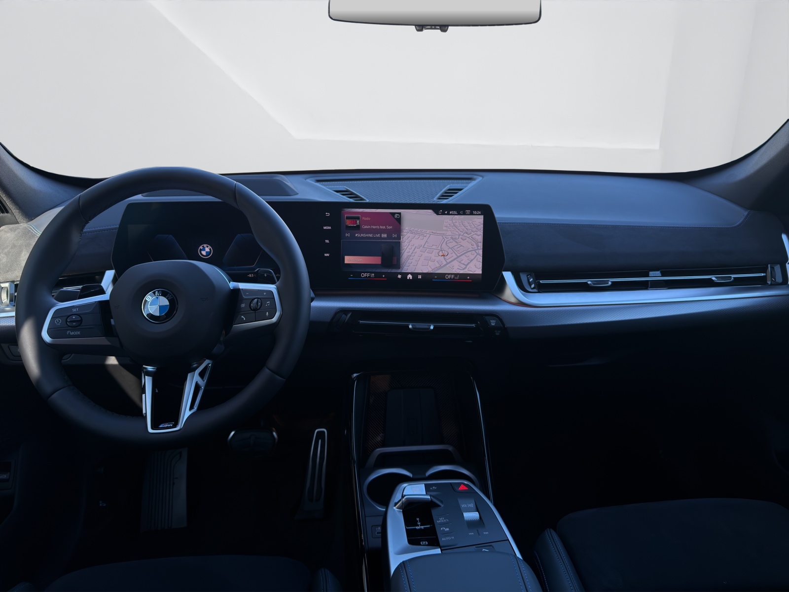 BMW X1 23i xDrive-image-15