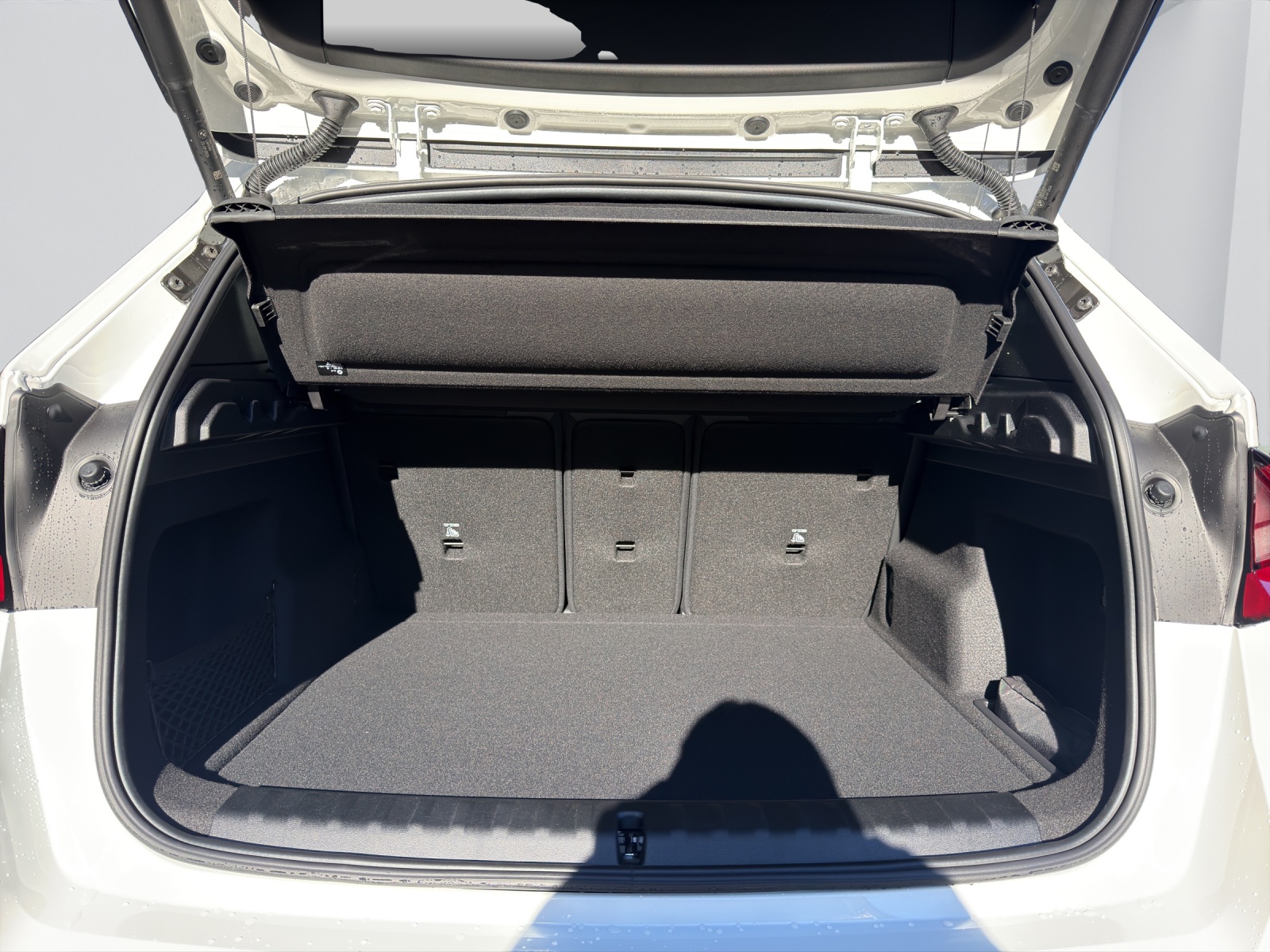 BMW X1 23i xDrive-image-12