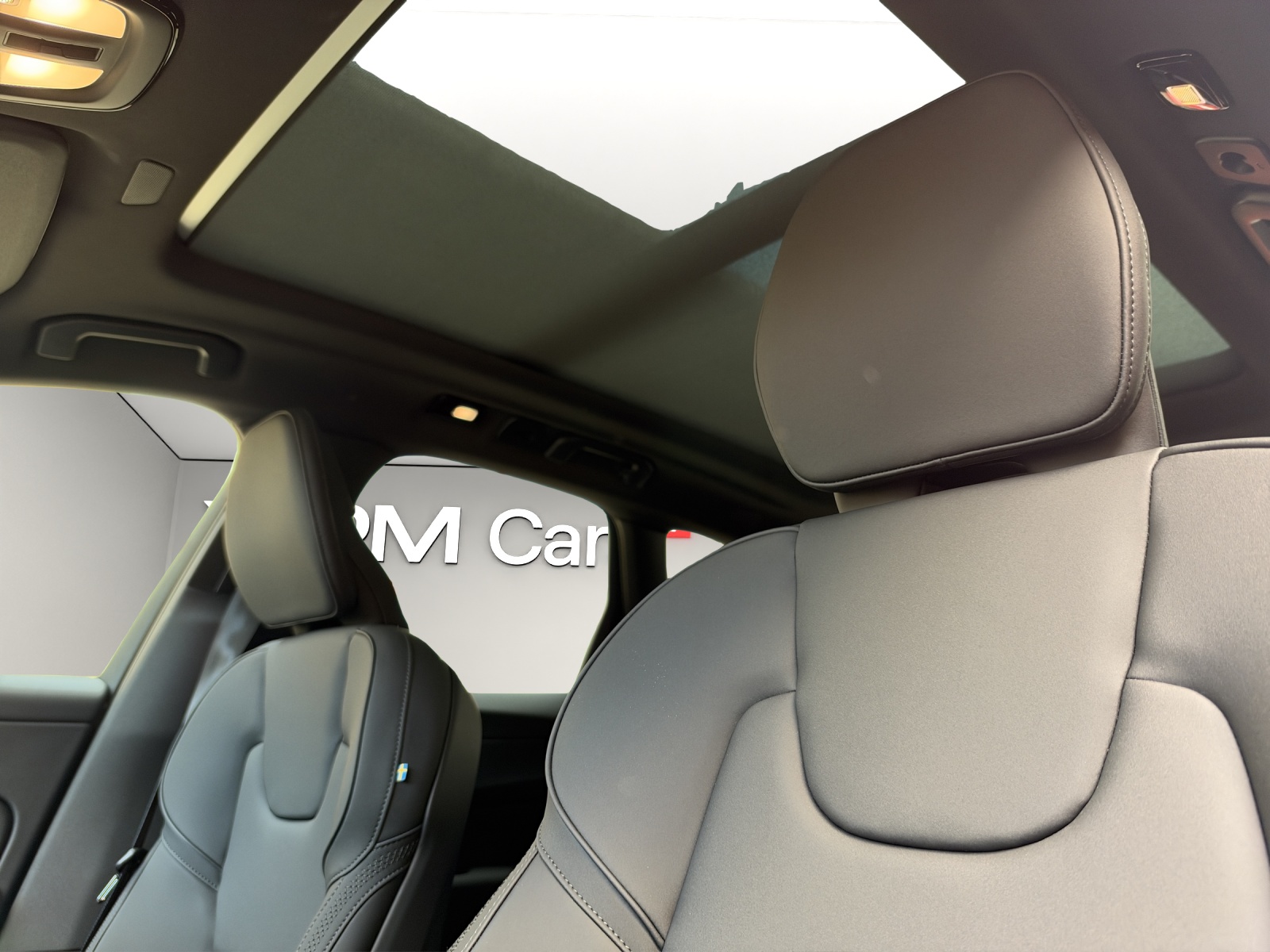 Image VOLVO XC60 XC60 T6 eAWD PluginHybrid Ultra Dark Geartronic