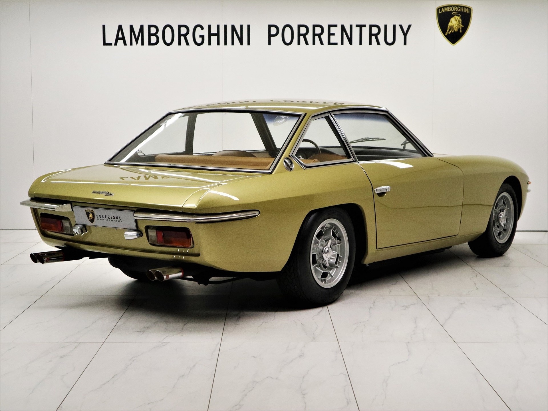 LAMBORGHINI ISLERO 400 GT 2+2-image-2