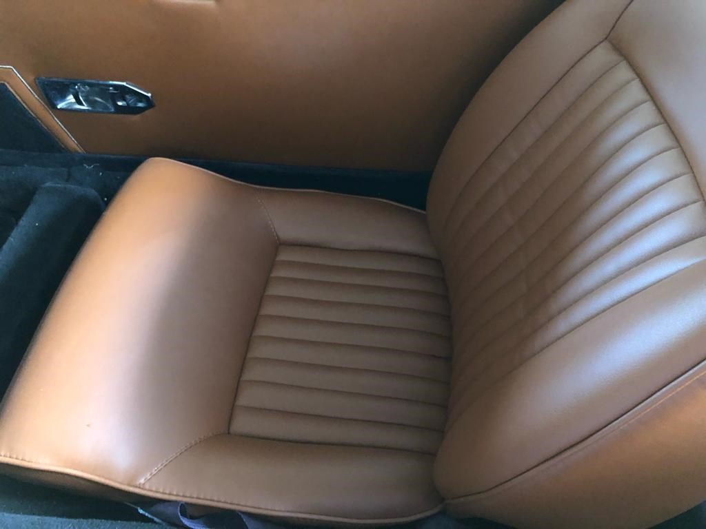 TRIUMPH Spitfire IV-image-2
