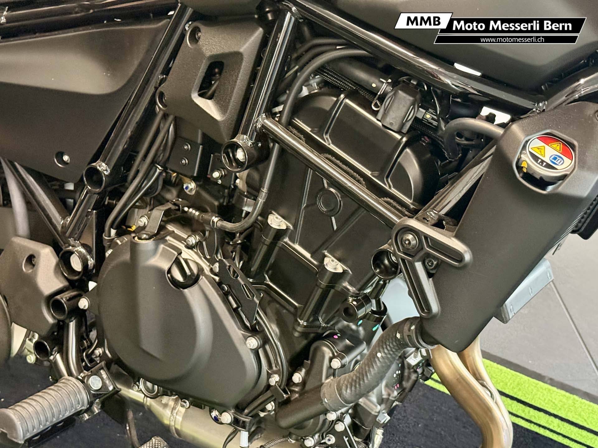 KAWASAKI ELIMINATOR SE-image-8