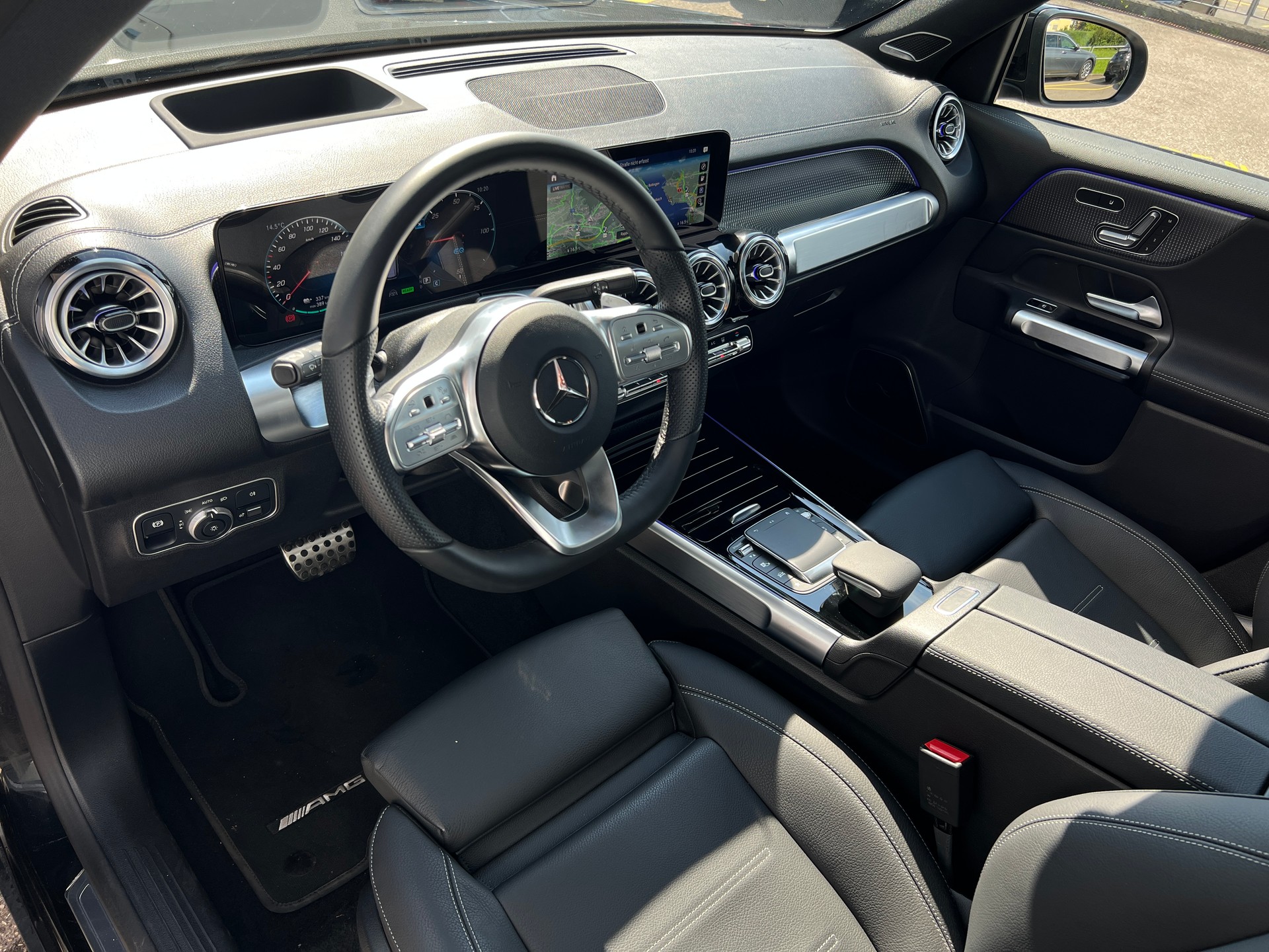 MERCEDES-BENZ EQB 350 4Matic Swiss Star AMG Line-image-11