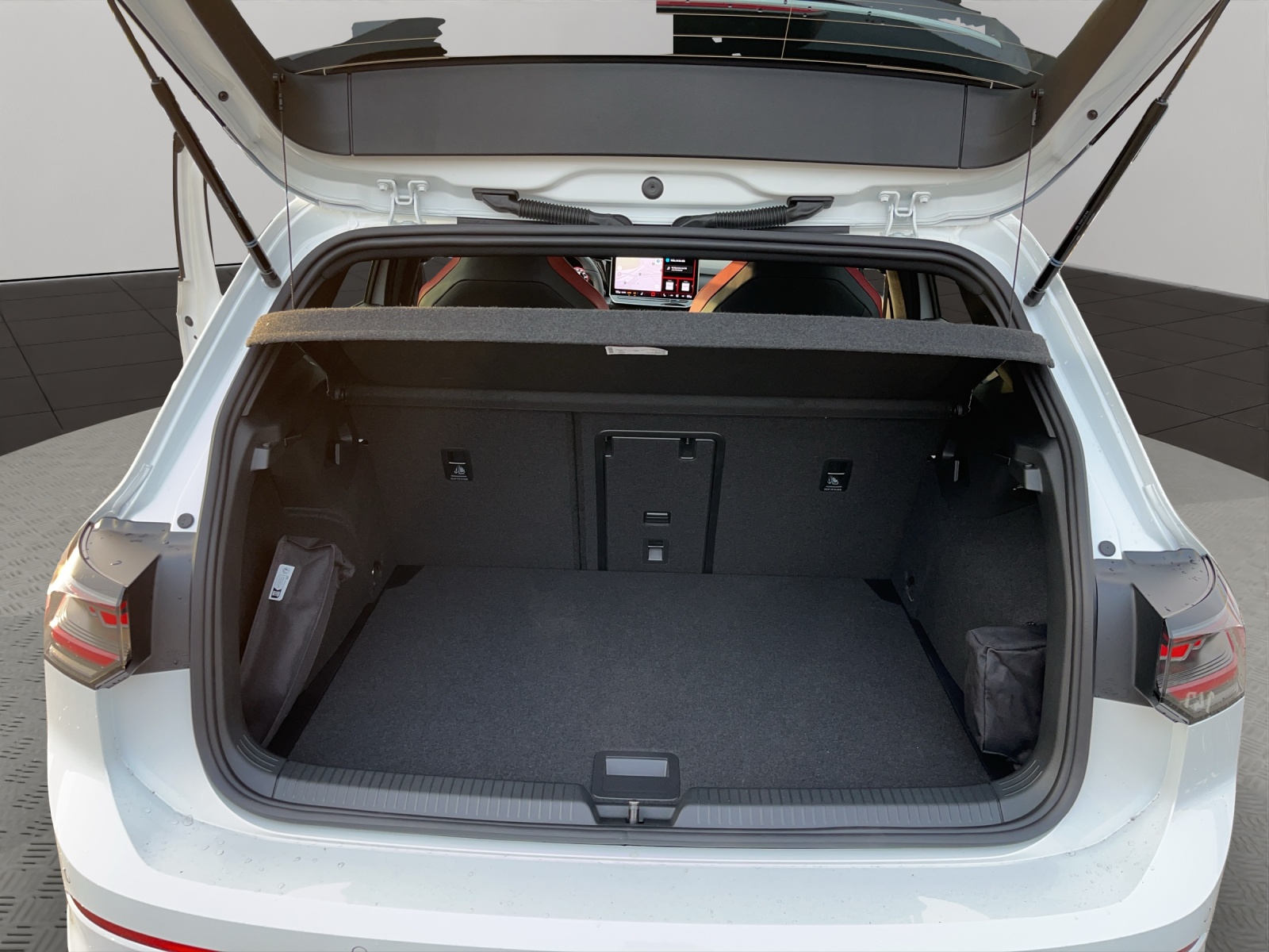 VW Golf 2.0 TSI GTI Clubsport DSG-image-5