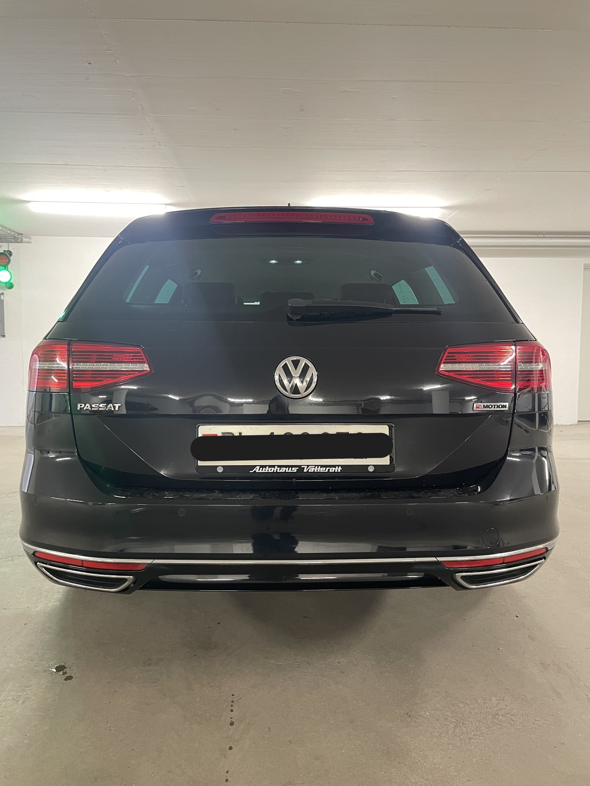 VW Variant 2.0 TDI BMT Highlight DSG 4 Motion-image-3
